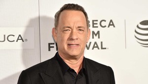 Toto vás rozosmeje: Tom Hanks ukázal svoj otrasný účes, ktorý musí nosiť v novom filme!