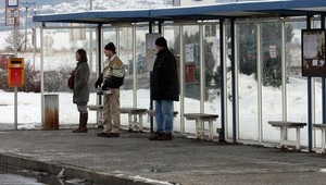 Šoféra MHD zbili za to, že nevzal tri ženy. Tie nemali drobné a chceli platiť vysokou bankovkou