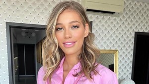 Zakryjú bruško a zúžia vám pás: Tieto rifle miluje aj Jasmina Alagič