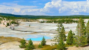 Turista spadol do kyslého prameňa, rozpustil sa v ňom