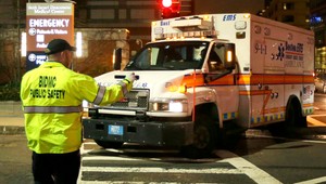 Namiesto nakrúcania záchranná akcia. Filmári pomáhali babičke (†72)