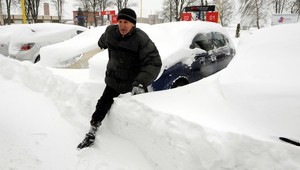 Sever Slovenska zasnežilo. Obce sú odrezané od sveta