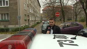 Ako to nespackať: Nájdu policajti mobilný telefón?