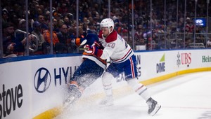 Slafkovský zažiaril v Dallase, Montreal víťazne pokračuje v boji o play-off