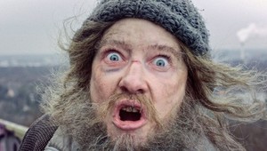 Dych berúca premena: Šokuje vás, kto je tento bezdomovec s pokazenými zubami!