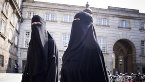 Prvá pokuta pre ženu so zahalenou tvárou