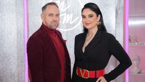 Nie ste si isté, ako v outfitoch kombinovať farby? Tieto tipy vám uľahčia rozhodovanie!