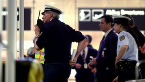 Explózia v električke! Deväť ľudí utrpelo popáleniny