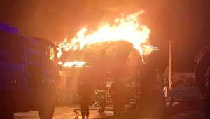 Požiare dvoch rodinných domov založila 79-ročná dôchodkyňa. Dôvodom bola pomsta