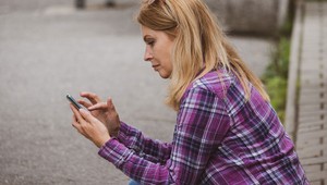 Aký displej je lepší pre váš zrak: Väčší alebo menší?