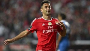 Ani Messi, ani Ronaldo. Jonas z Benficy prvý s 30 gólmi