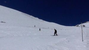 VIDEO: Posledné dni, kedy si môžete zalyžovať na Lomnickom sedle