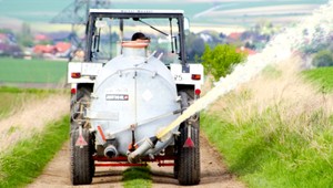 Kradnú, vydierajú a nastavujú ceny. Mafia ovláda poľnohospodárstvo, tvrdí zväz talianskych poľnohospodárov