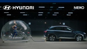 Hyundai s palivovým článkom si razí cestu pomocou šikovnej reklamy