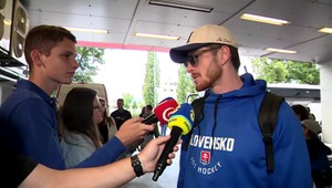 VIDEO: Hokejisti sa po šampionáte úspešne vrátili na Slovensko
