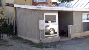 Za útok na policajta mu hrozí päť rokov za mrežami. Podľa miestnych je ale nevinný