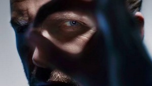 David Beckham zmenil imidž. Opäť...