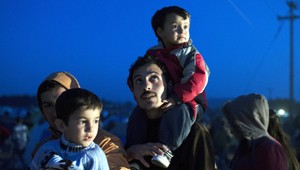 Medzi migrantmi sú teroristi, zločinci i žoldnieri, tvrdí generál NATO