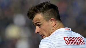 Tak, takýto vonkajšok ľavačkou ste ešte nevideli! Alebo Shaqiriho super šajtle