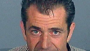 Mel Gibson sa nebude musieť hlásiť na súde