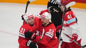 Súpermi USA vo finále budú Švajčiari, Dánov zdolali 7:0