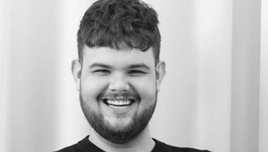 Zomrel kaderník českých celebrít Jakub (†28). Po pitve ostali všetci v šoku