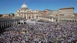 Vo Vatikáne blahorečili Jána Pavla II., o zázraky nebola núdza...