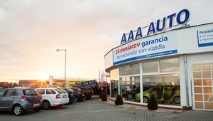 Rebríček úsporných ojazdených vozidiel: Na kúpu auta so spotrebou 3,3 litra stačí aj 3 300 eur