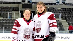 Proti Slovenkám hrali na MS za Lotyšsko matka s dcérou