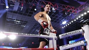 Má päste z betónu? Šestnásť víťazstiev, vždy K.O. v prvom kole