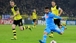 LM: Dortmund zdolal Neapol, prehry Chelsea aj Barcelony