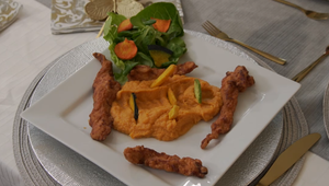 Hlavné jedlo Gallus Gallus domestikus temperamentikus