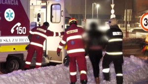 Žena skočila z mosta do Hrona