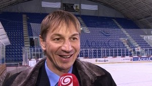 Bondra neľutuje, že skončil