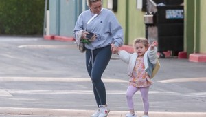 Šokujúce video známej speváčky pobúrilo matky: Ako si TO mohla spraviť svojej dcérke?