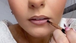 Zväčšite si pery na počkanie: Tento bleskový TRIK skúšajú ženy ako divé