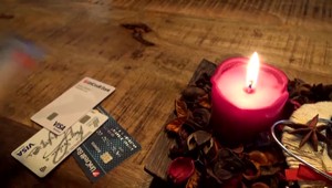 Predvianočný nákupný ošiaľ rastie. A s ním aj počet podvodov na internete