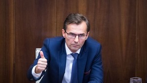 Galka podozrievali, že dal odpočúvať, teraz má podozrenie, že odpočúvajú jeho