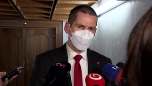 Policajný prezident Hamran: Čudujem sa, že predseda parlamentu takto sadol Robertovi Ficovi na lep