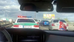 VIDEO: Kiska sa na ceste do Popradu musel predierať plnou diaľnicou