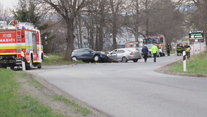 Predbiehanie skončilo tragédiou: V Poprade zomrel vodič (54†) pri čelnej zrážke