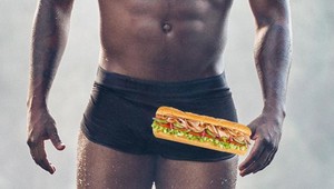 Spevák Jason Derulo sa stáva aktivistom za práva mužov s veľkým penisom