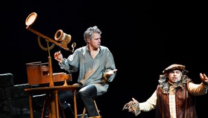 Galileo otriasol muzikálovou scénou