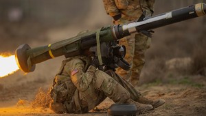 Na Ukrajinu smerujú protitankové komplety Javelin: Možno ich nebudú môcť použiť