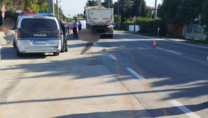 Tragédia v Kvetoslavove. Seniorku (†72) zrazil kamión