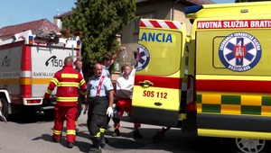 Oblial sa benzínom a škrtol zápalkou: Muž takmer zhorel po hádke s vlastnou ženou