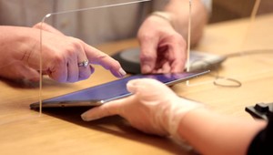 Podnikatelia sa vynašli: Pre vysoké ceny energií prehlasujú odberné miesta z právnických osôb na fyzické