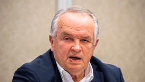 Radačovský sa má stať veľvyslancom na Cypre, informáciu nepotvrdil ani nevyvrátil