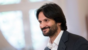 Kaliňák nemusí zaplatiť pokutu za obchod s Bašternákom