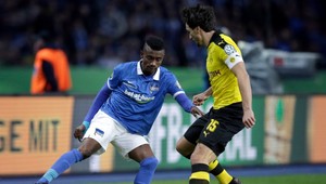 Kalou upozornil na nedostatočné opatrenia, klub ho suspendoval